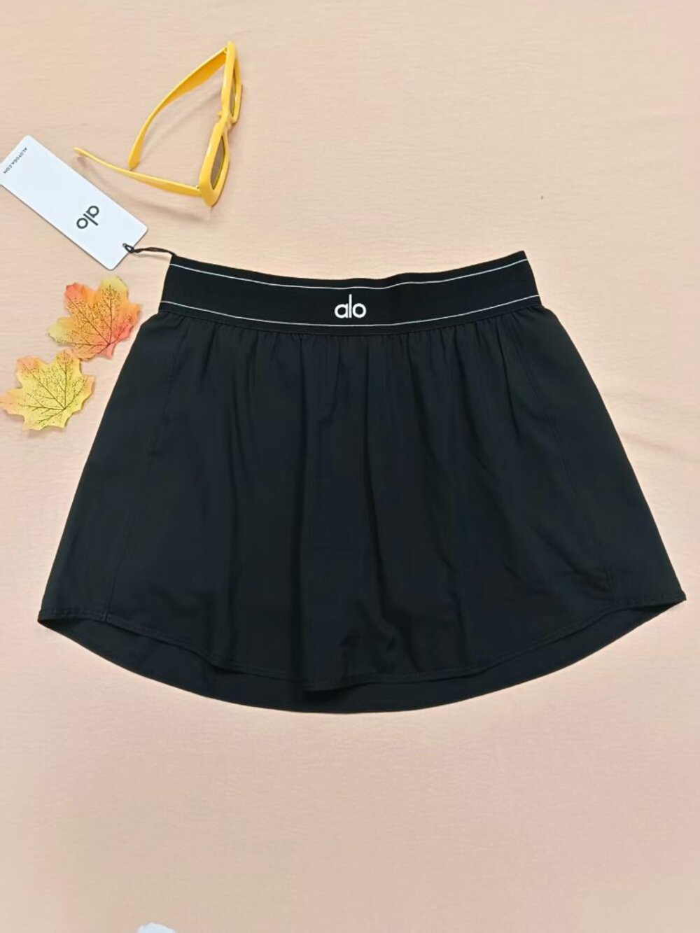 💗Alo Yoga Match Point Tennis Mini Skirt🧚‍Black Tenniscore Trendy & Chic NWT - Picture 2 of 8